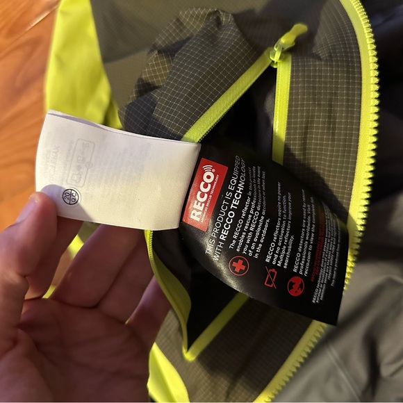 Tatsu/Spring Alpha Arcteryx ski severe conditions shell gortex jacket - Picture 11 of 11